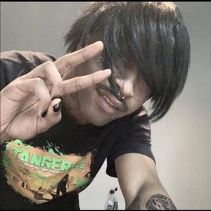 Meet your Posher, Johnny